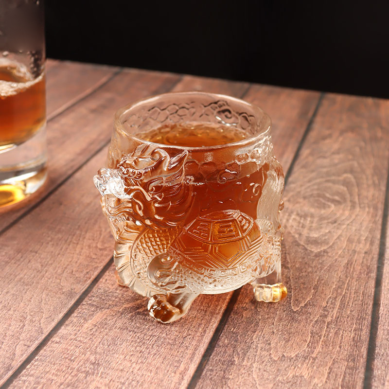 Antik Dragon relief glas vin kop te kop