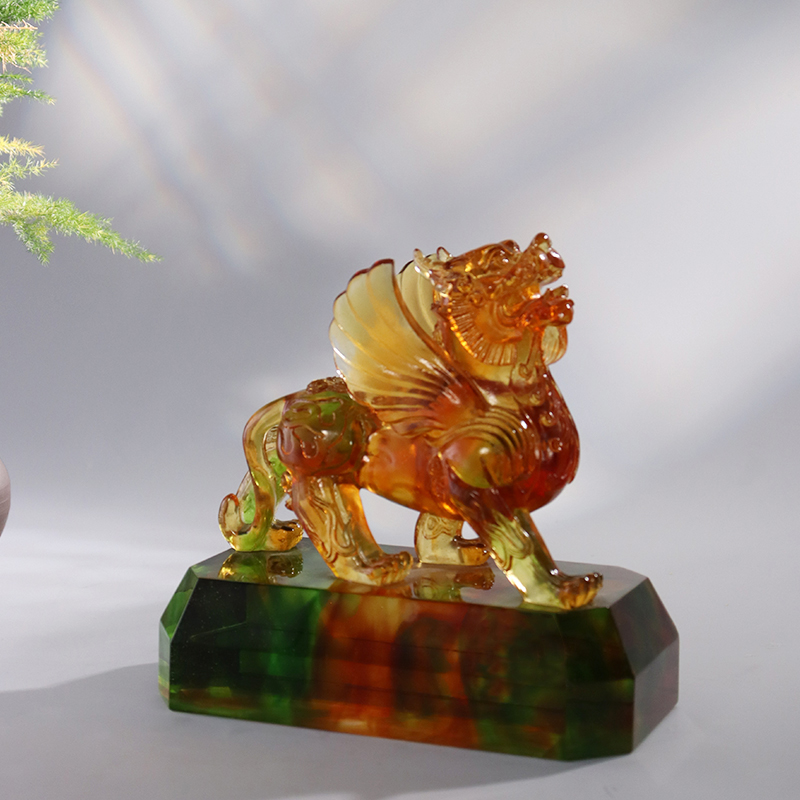 Krystalklar farvet glasur udsmykning