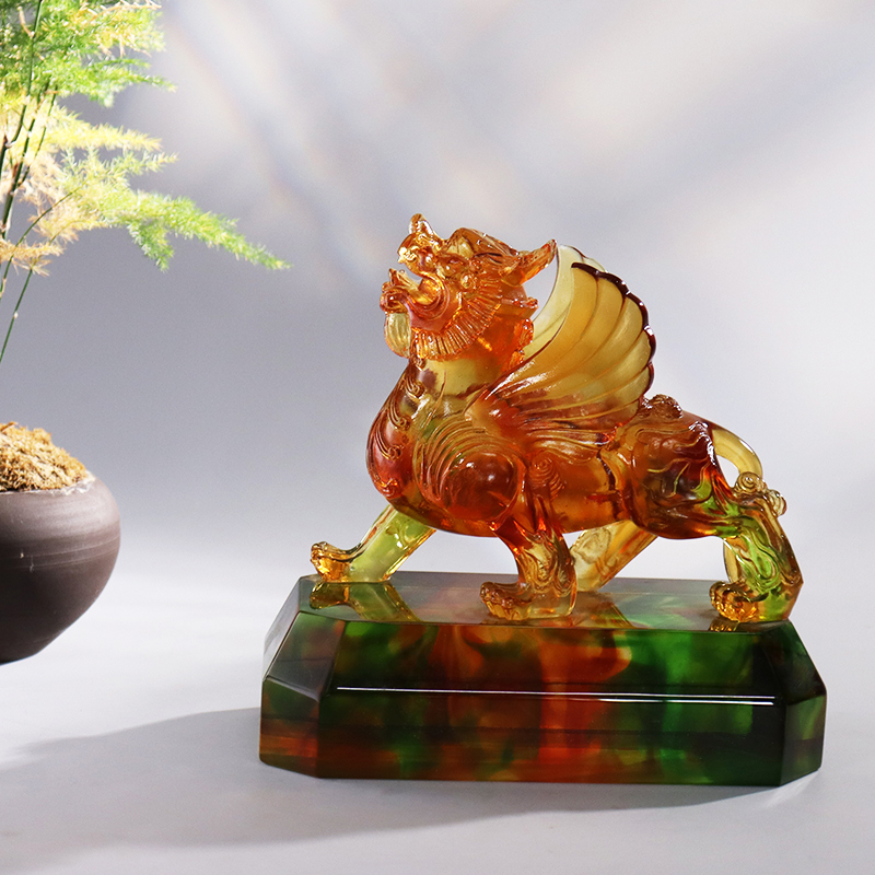 Krystalklar farvet glasur udsmykning